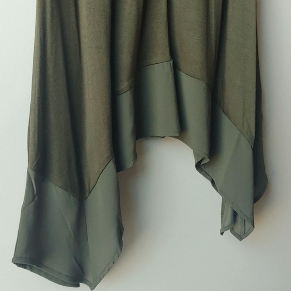 Keyhole tunic - Picture 2 of 8